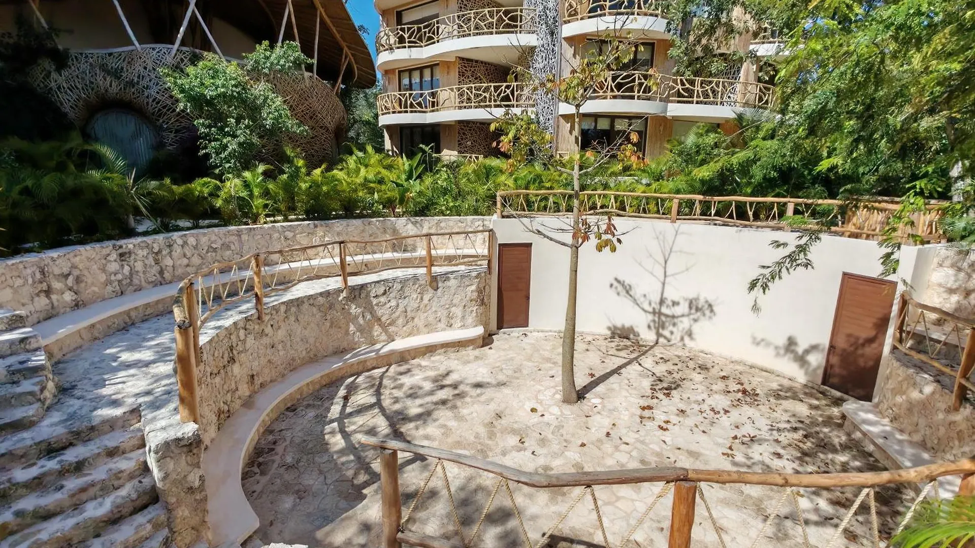 شقة Jacuzzi Retreat Sunrise Haven تولوم