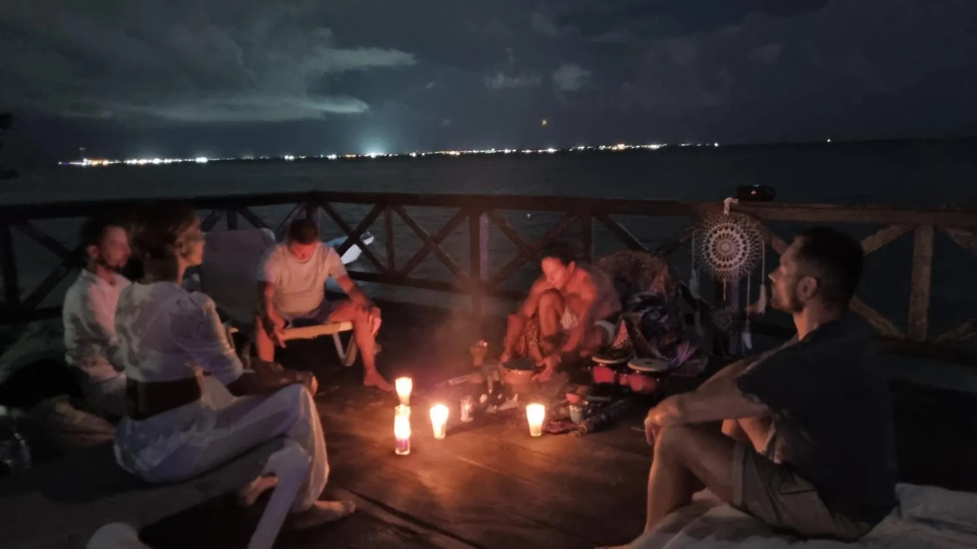 شقة Jacuzzi Retreat Sunrise Haven تولوم